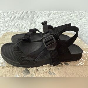 Chaos Women's Lowdown Sandal in Black  Size 7